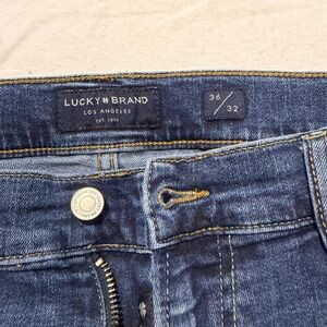 Lucky Brand Men's Dark Indigo Jeans